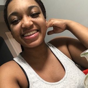 Meet your Posher, Redd